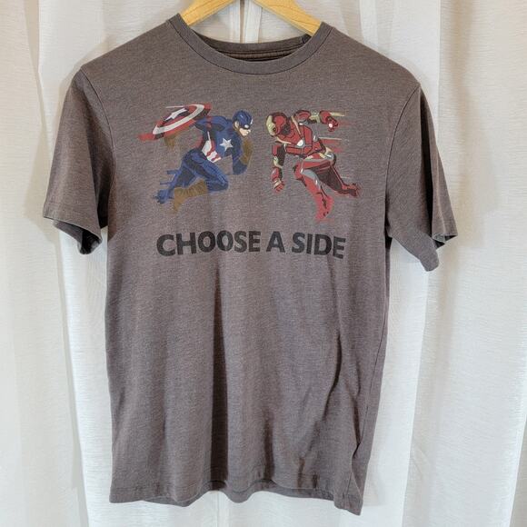 Marvel Captain America: Civil War Boys XXL-18 Choose a Side Crew Neck T-Shirt - Picture 1 of 3